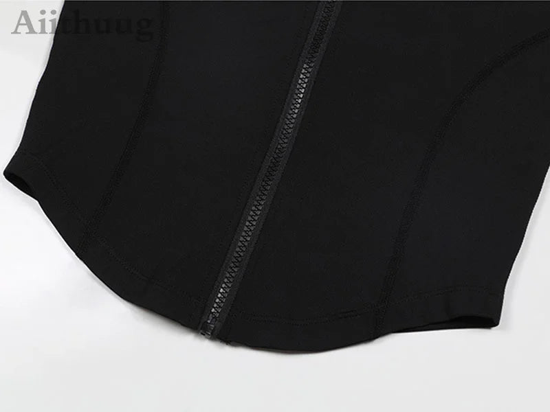 Aiithuug Women's Athletic Sleeveless Zip-Up Vest